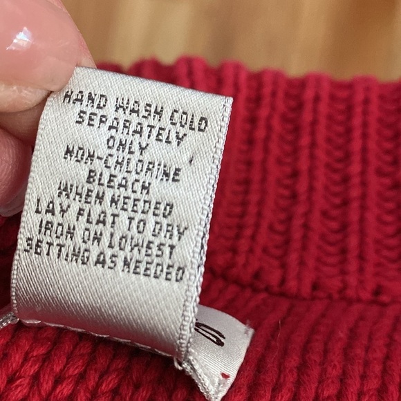 Chico’s Cardigan Sweater Womens 2/L Red Long Sleeves Festive cottage core mature - Picture 10 of 10